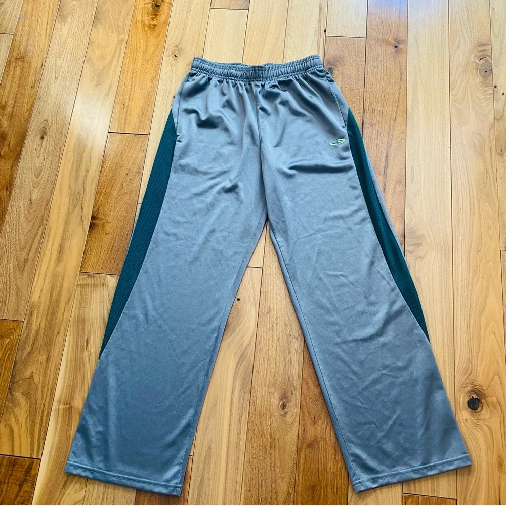 C9 by Champion Boys Athletic pants Grey/Green Size XL 16